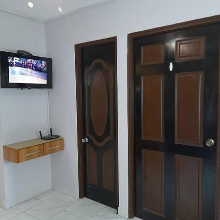 R.4-4 Lindo Estudio Ejecutivo En Area Turistica. Panama City Exterior photo